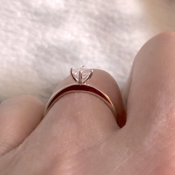 🚨50% off! Great for Daughters! 5A & 925 Sterling Silver Ring .67ct. - Picture 4 of 16